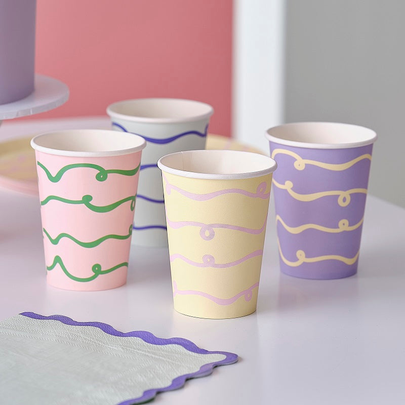 Wavy Pastel Cups (8 pack)