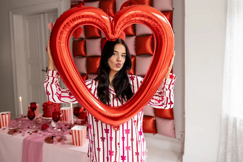 Red Heart Frame Balloon – Ruby Rabbit