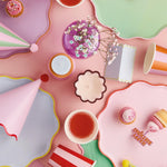 Wavy Bright Plates (8 pack)