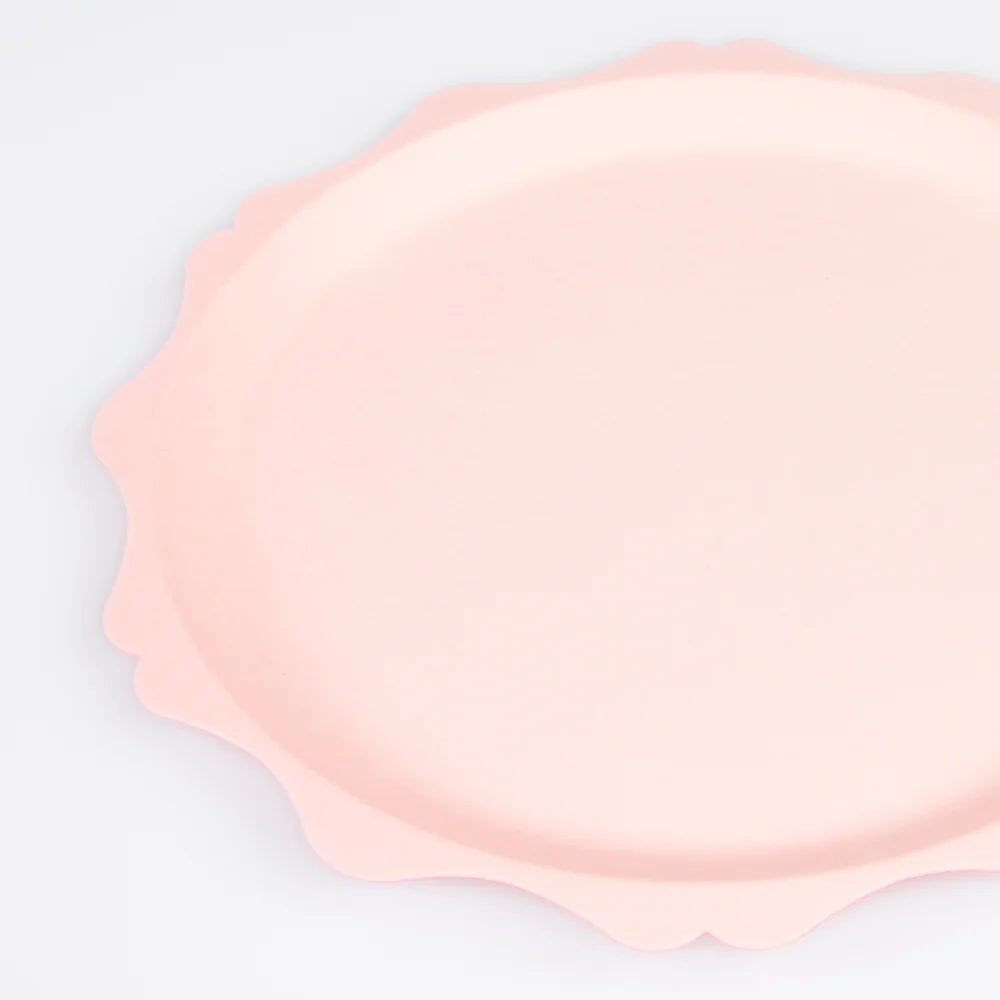 Pink Decorative Edge Plates (8 pack)