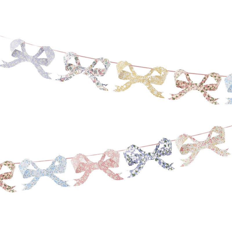 Liberty Floral Large Bow Garland
