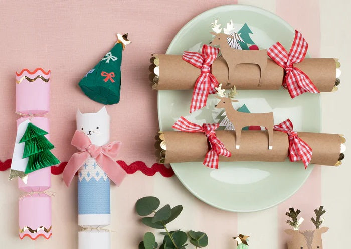 Woodland Stand Up Crackers (6 pack)