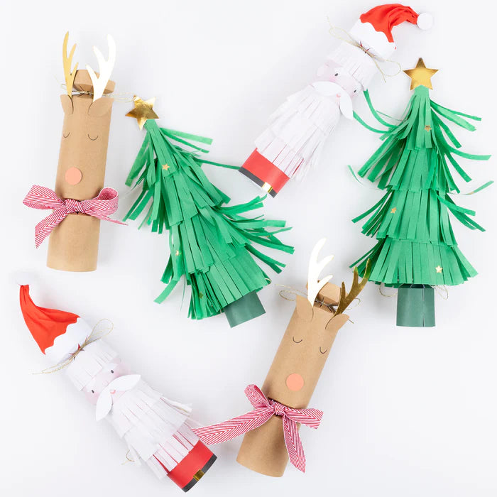 Santa, Reindeer & Tree Crackers (6 pack)