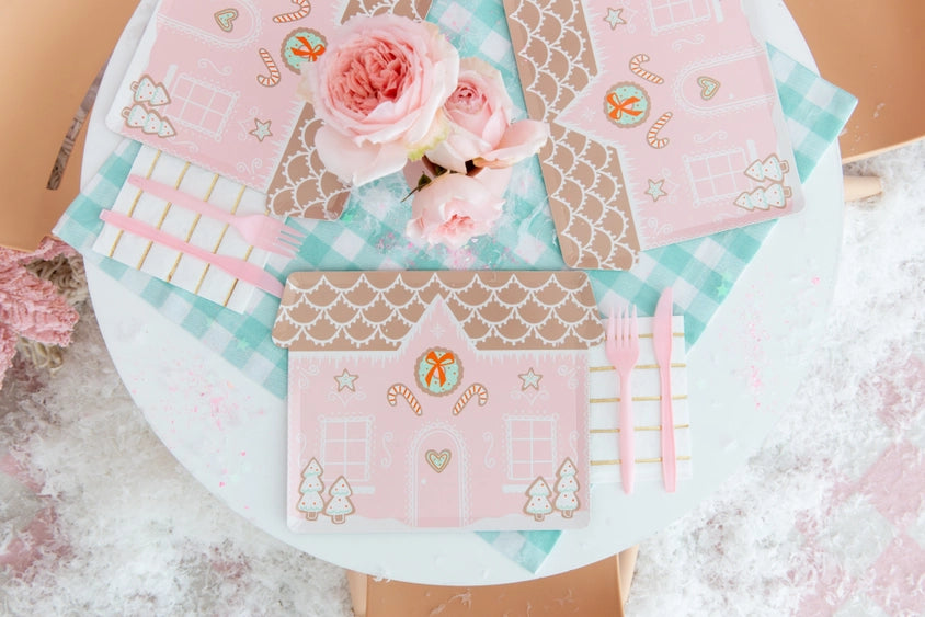 Pink Gingerbread House Plates (8 pack) *PRE-ORDER*
